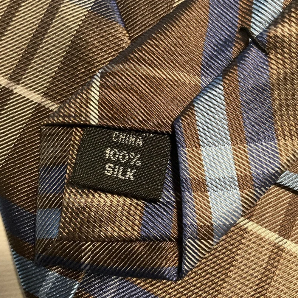 Calvin Klein Plaid Silk Necktie